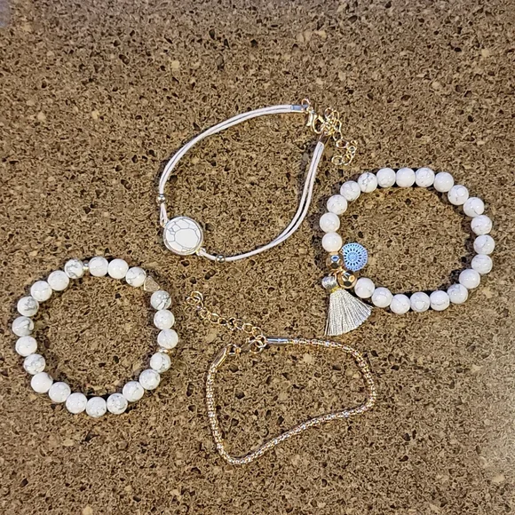 Bracelet Set - Picture 3 of 6